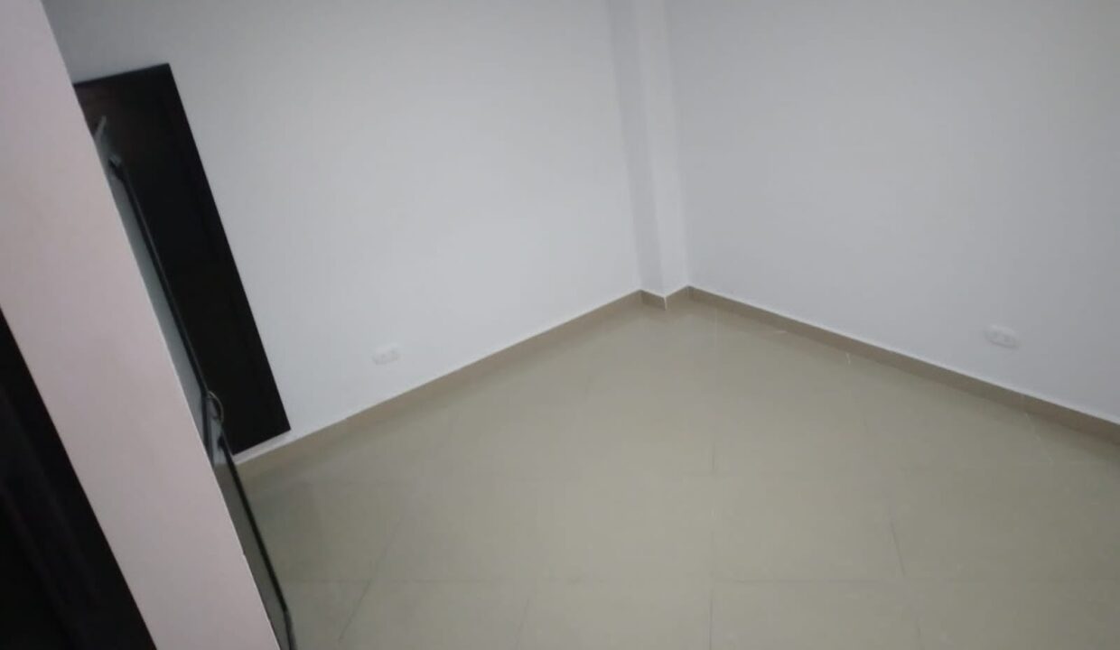 WhatsApp Image 2025-05-02 at 4.01.52 PM (1)