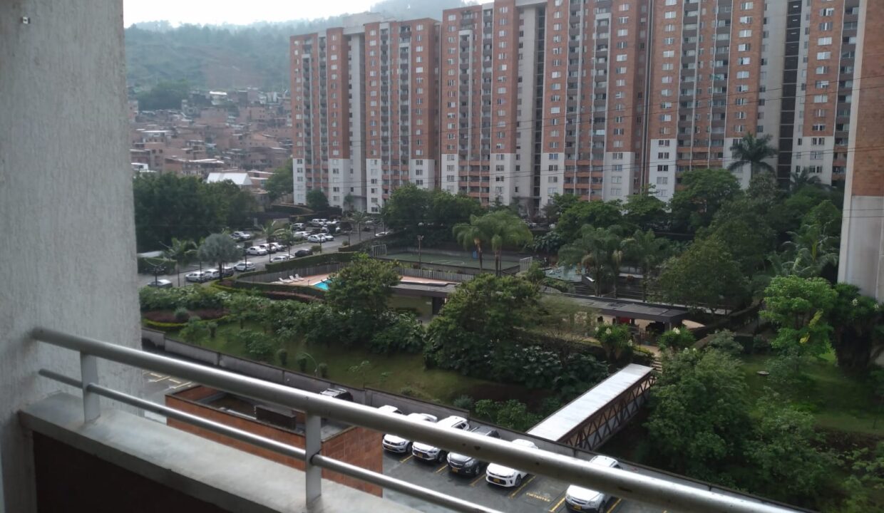 WhatsApp Image 2025-05-02 at 4.58.45 PM