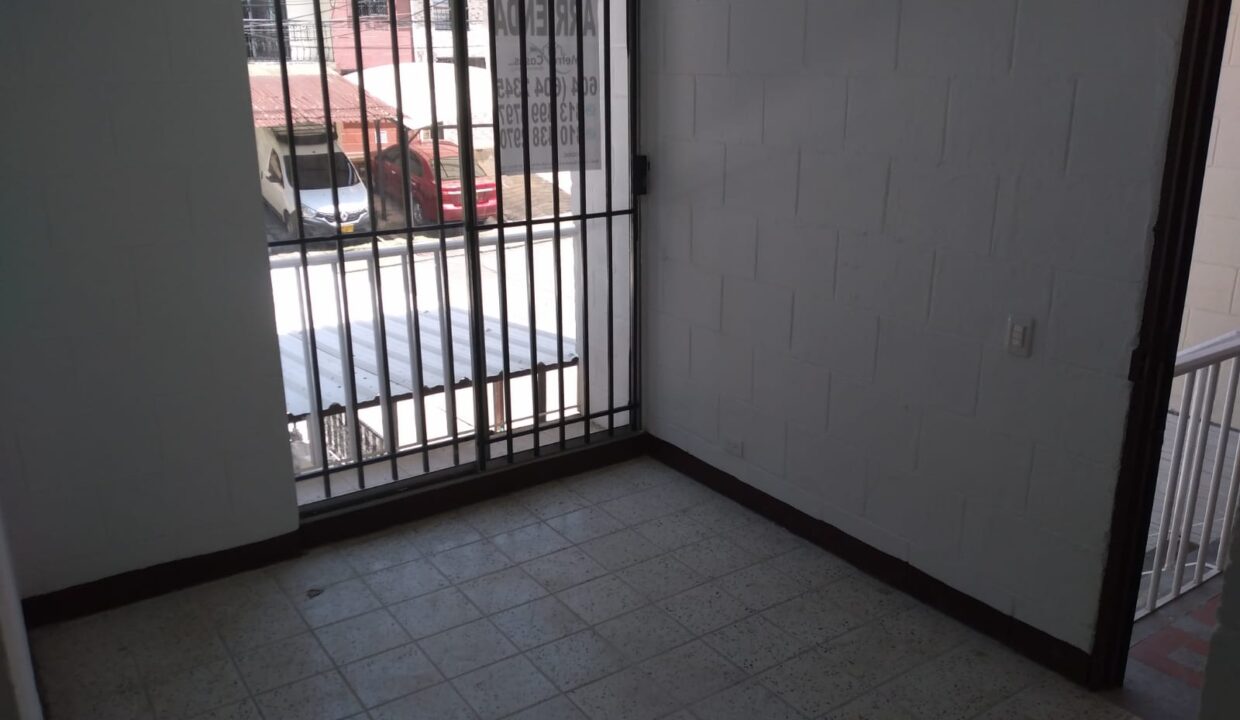 WhatsApp Image 2025-05-24 at 12.10.14 PM (1)