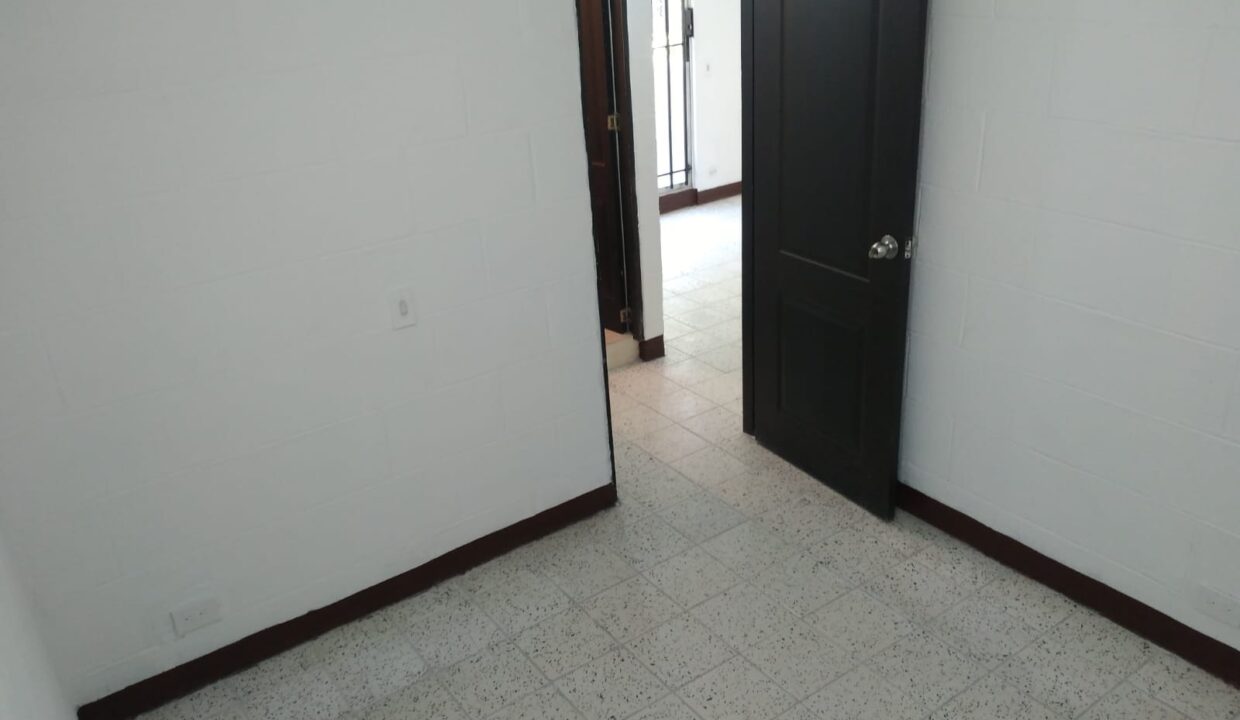 WhatsApp Image 2025-05-24 at 12.10.25 PM (1)